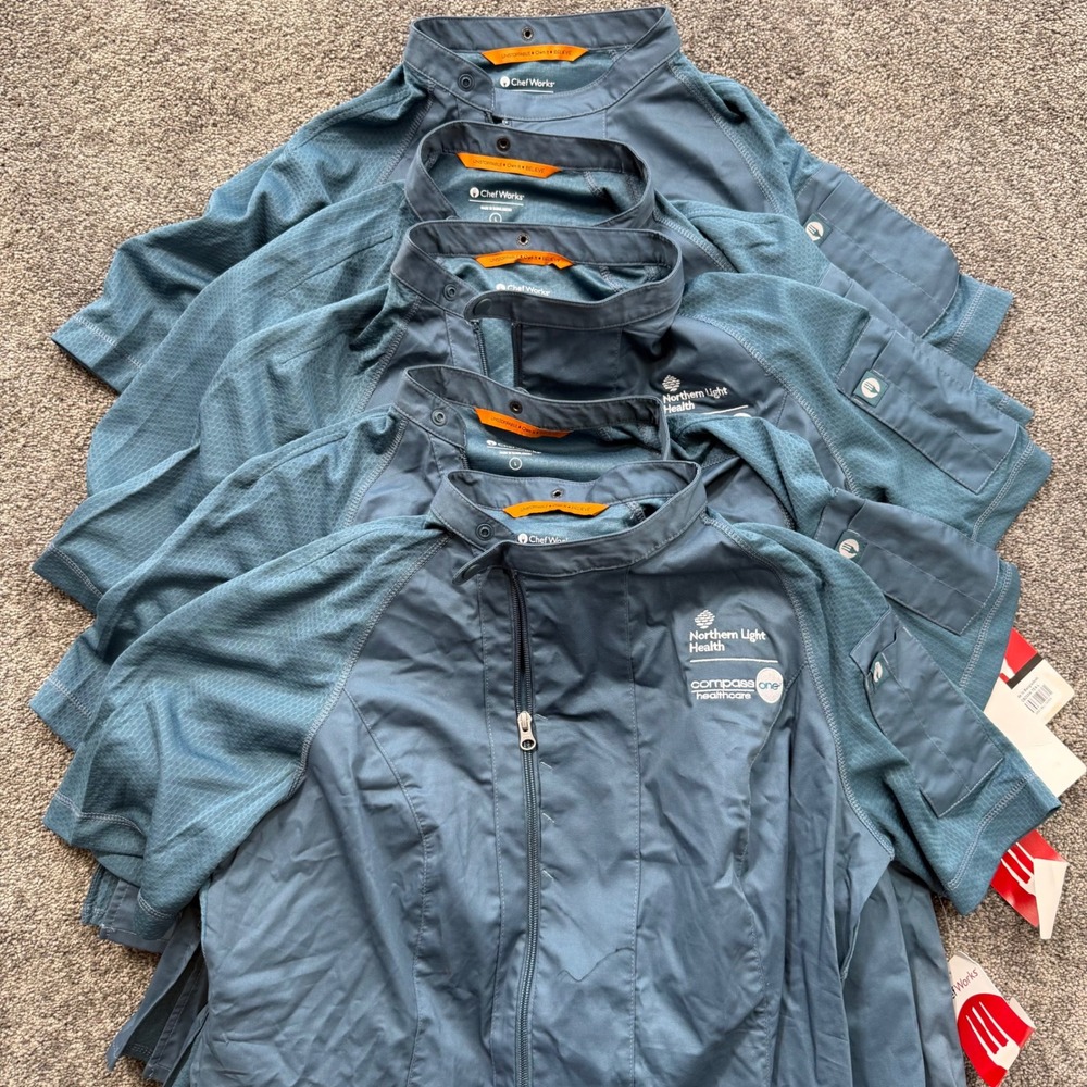 Lot 5 Chef Works Womens L Teal Zip Chef Coat Northern Light Health CBZ03W-TEA